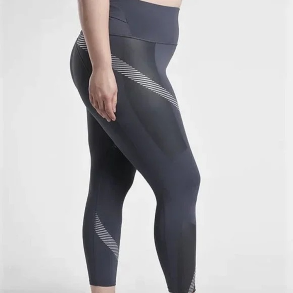 Athleta X Allyson Felix Legend 7/8 tights Leggings Medieval Violet Navy Blue 2X - Picture 2 of 13